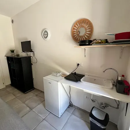 Monolocale Autostrada Di Con Ingresso Indipendente E Piano Cottura Apartmán Imola